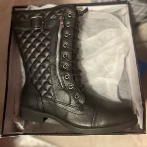 Brand new black calf boot